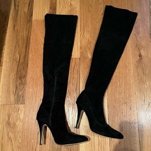 Thigh high black suede heeled boots - 37